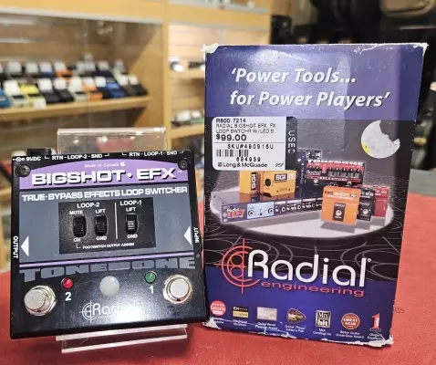 Radial - R800 7214